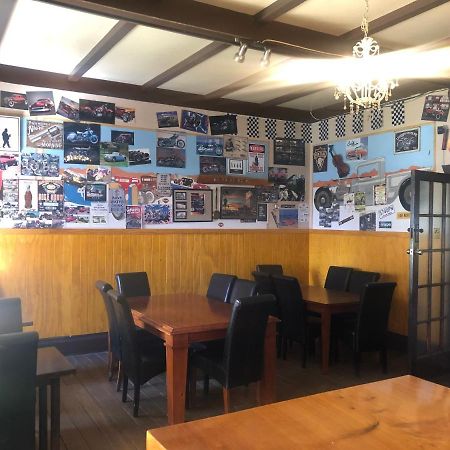 Waipapakauri Hotel Экстерьер фото